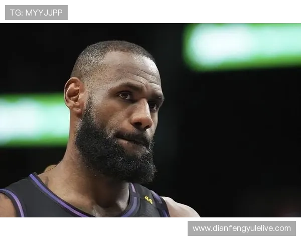 当禁区化身结界时湖人戴维斯季后赛护框效率竟全面压制联盟顶级中锋